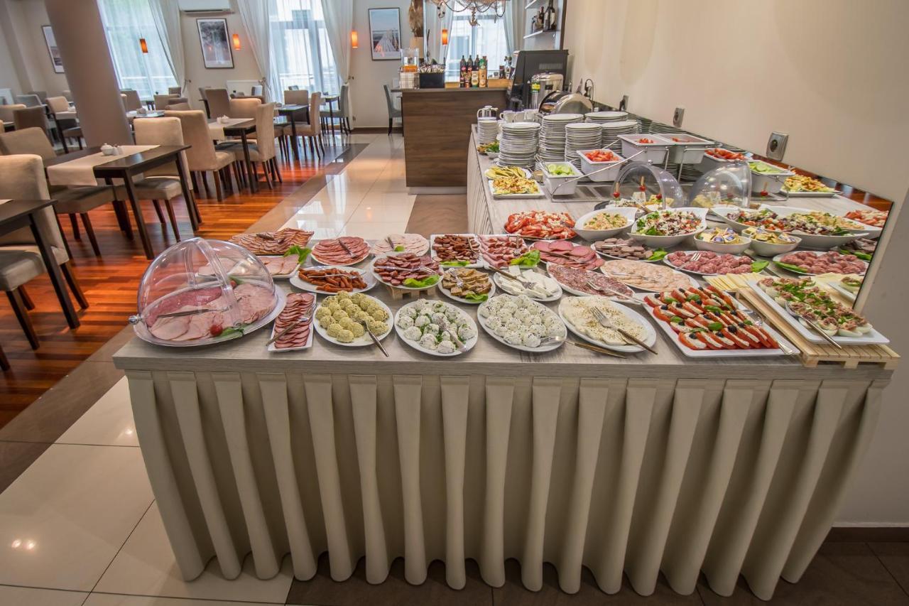 Rezydencja Familia Swinoujscie Bagian luar foto